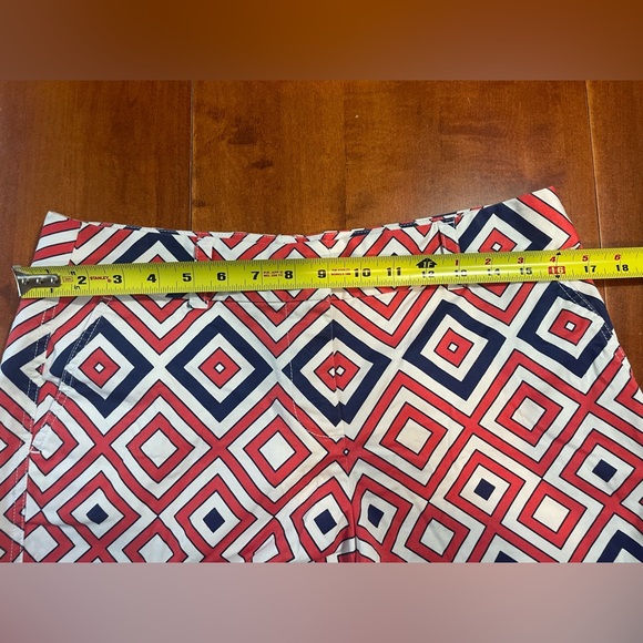 Vineyard Vines Dayboat Shorts Size 10 - Picture 4 of 6